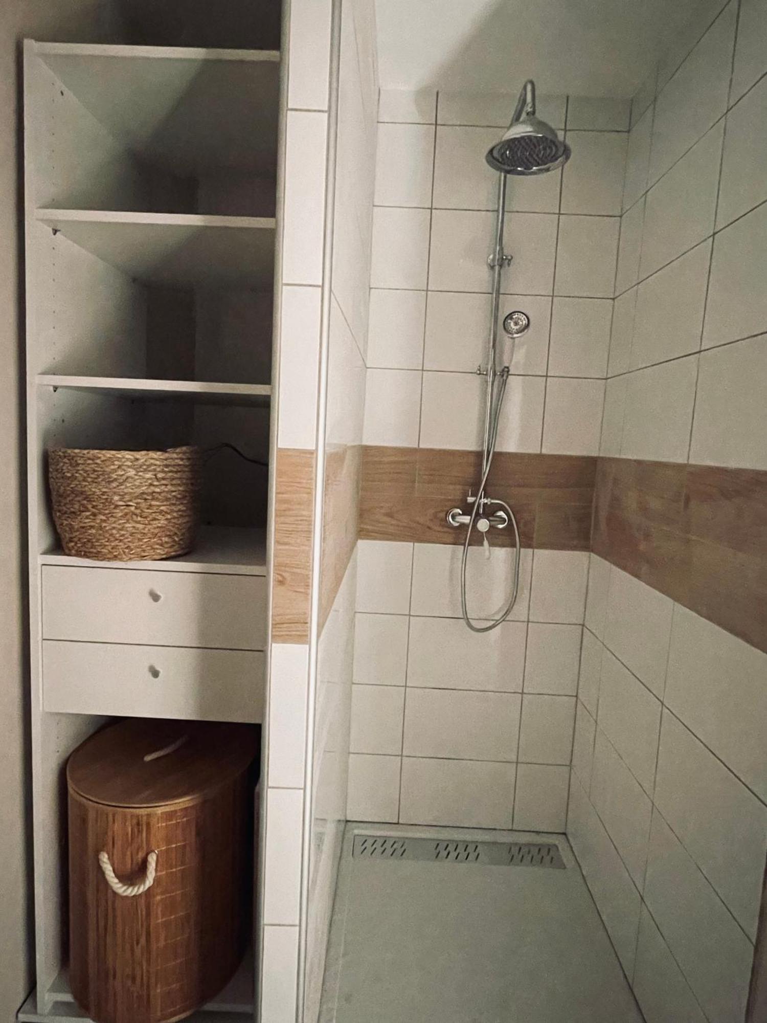 Appartement Centre De Charlieu Eksteriør bilde
